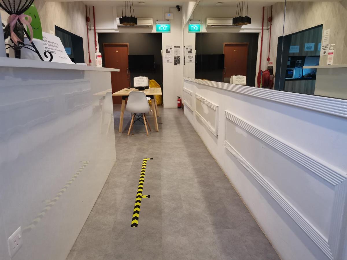 Q Loft Hotels At Bedok Сингапур Екстериор снимка
