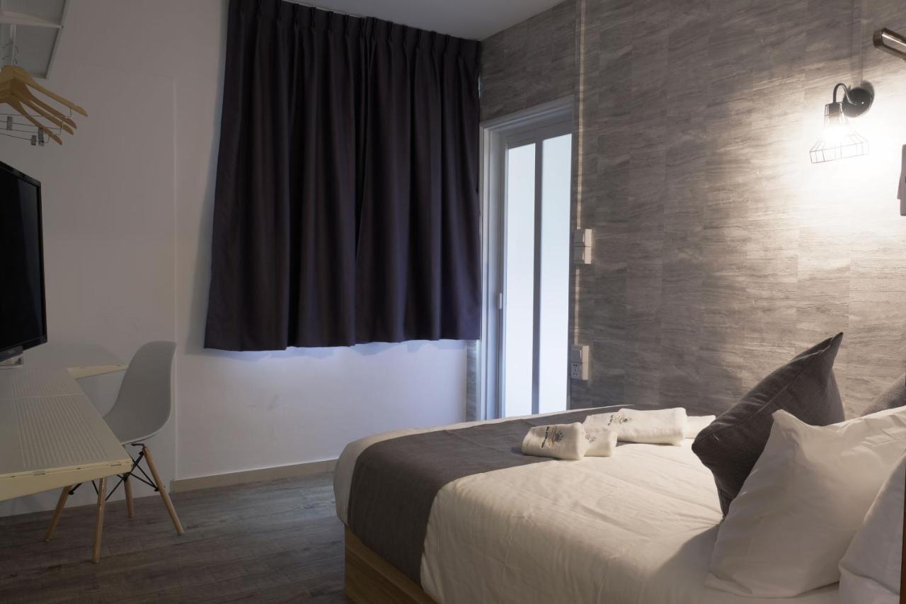 Q Loft Hotels At Bedok Сингапур Екстериор снимка