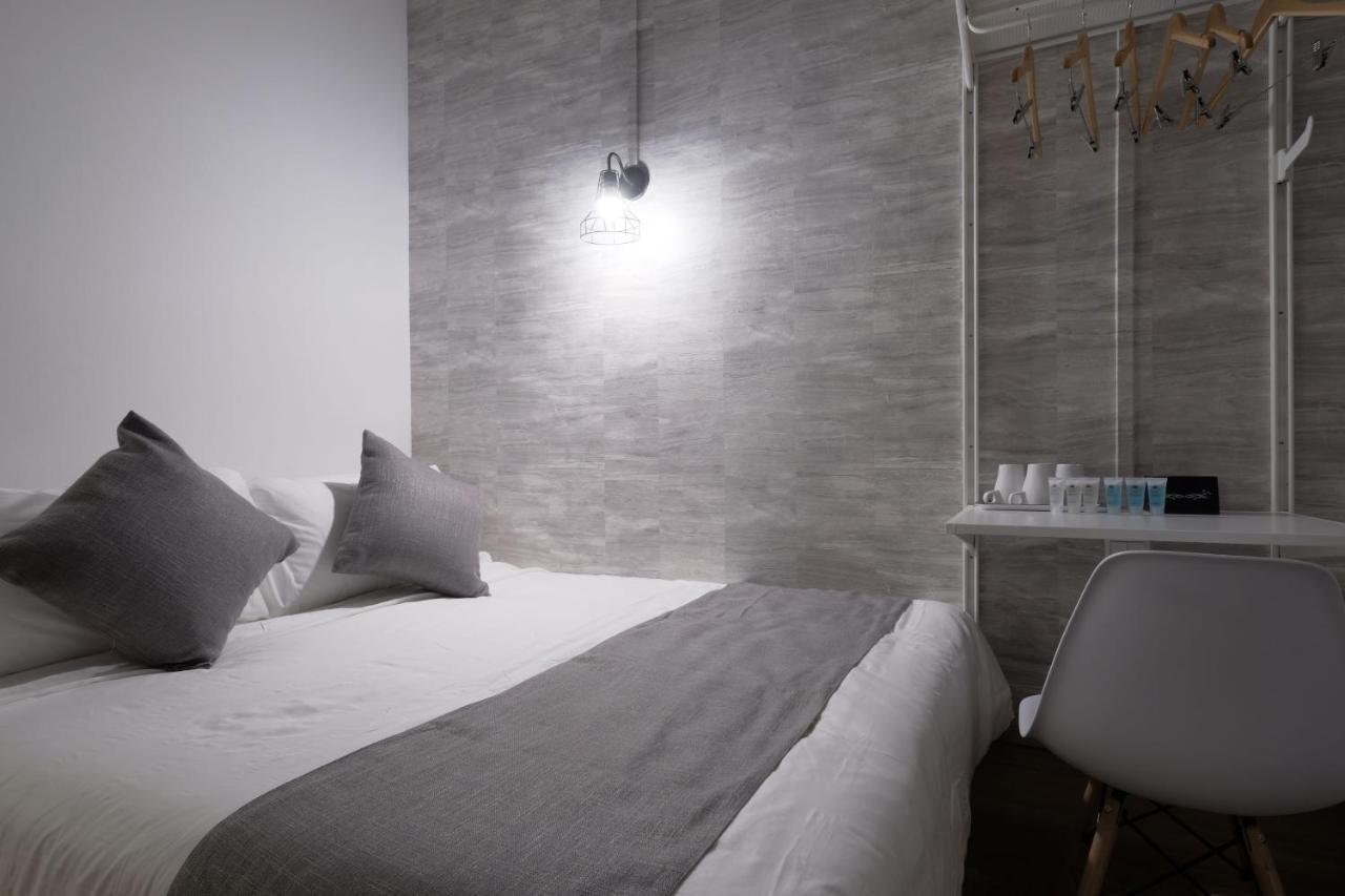Q Loft Hotels At Bedok Сингапур Екстериор снимка